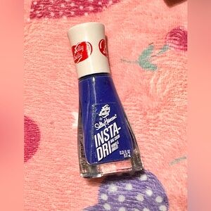 Sally Hansen Insta-Dri X Jelly Belly Nail Polish Color Is Blueberry 630. NEW